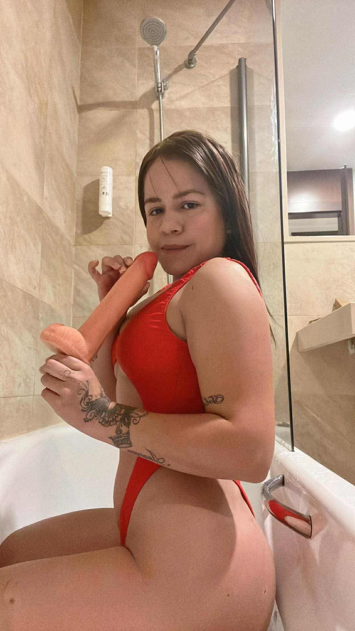 Shantal tu hermosa en salou